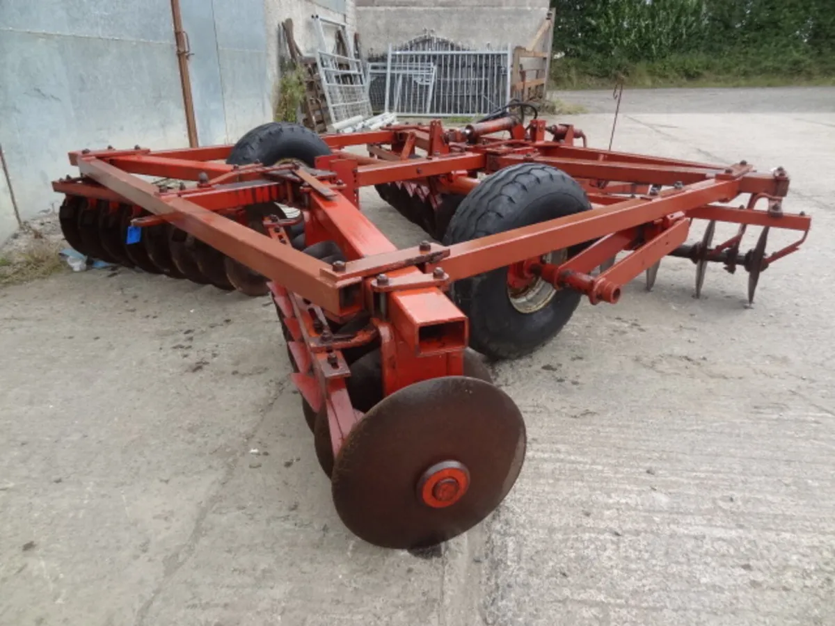 MF Massey Ferguson Trailed heavy Duty Disc Harrow - Image 4