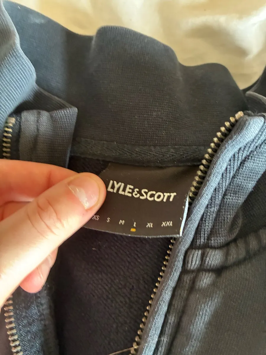 lyle&scott men’s half zip - Image 3