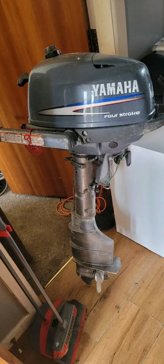 Yamaha outboard engin 4hp - Image 2