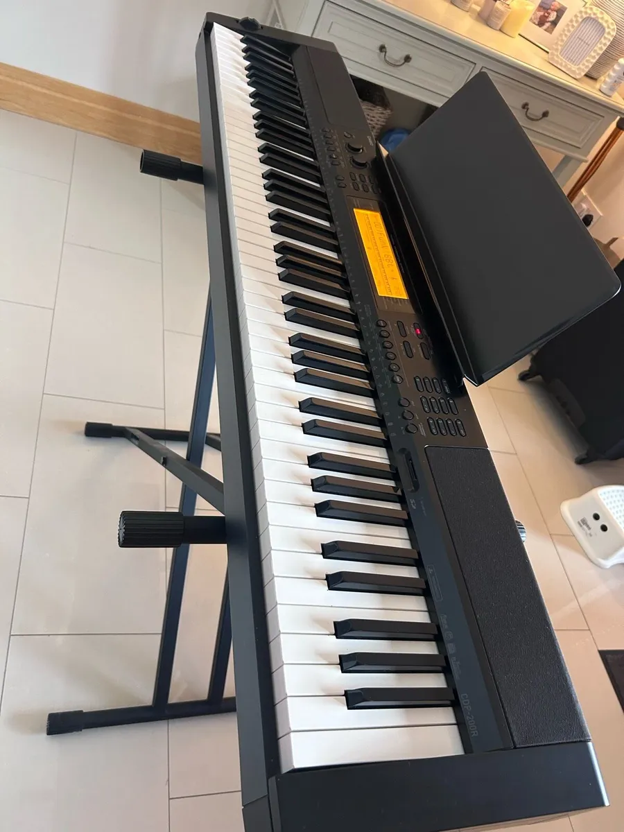 Casio Digital Piano CDP-200R - Image 2