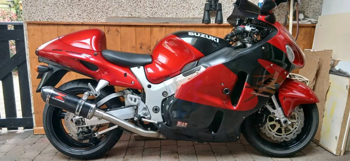 Suzuki Hayabusa 1999/00 - Image 2