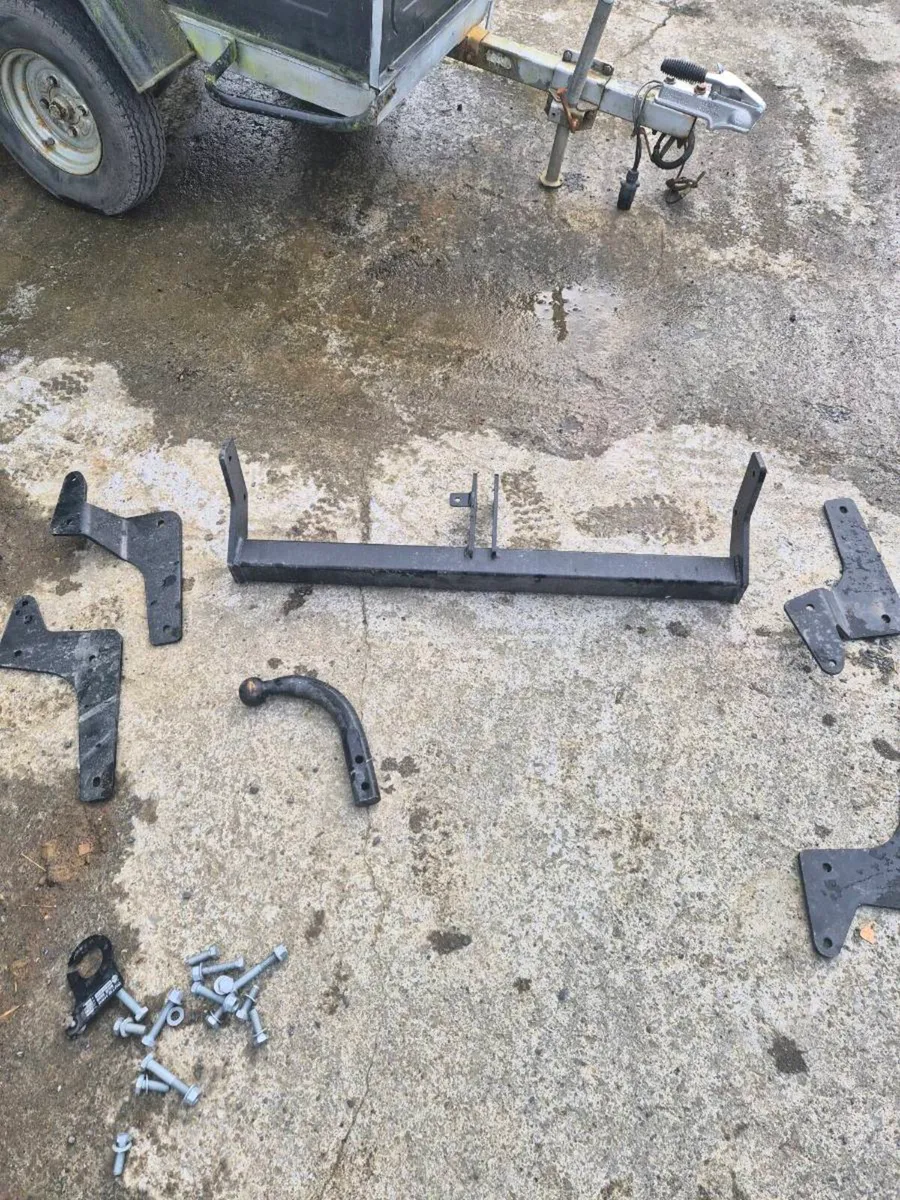 TOYOTA Rav 4 mk 5 tow hitch - Image 3