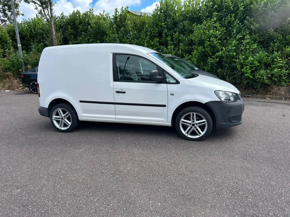 Volkswagen Caddy 2012 - Image 1