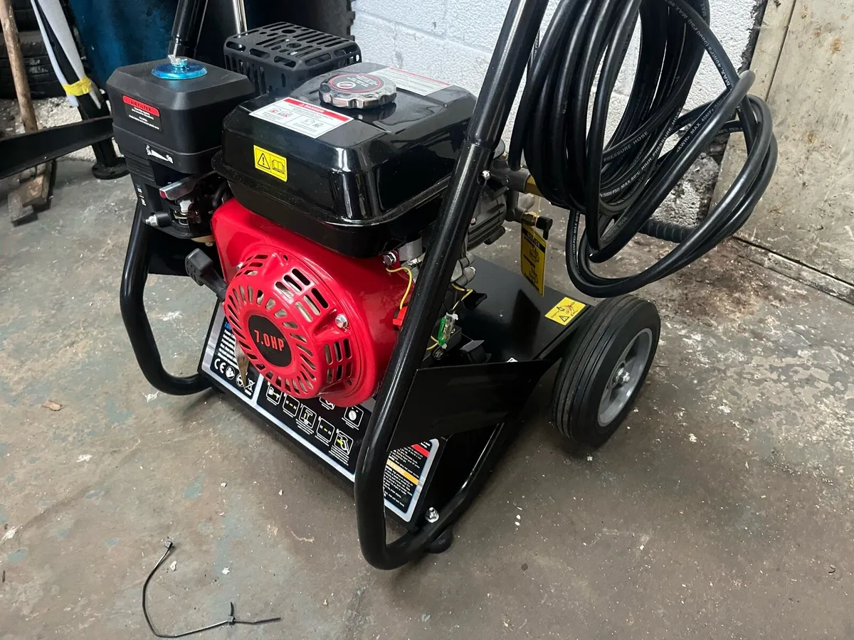 Pro-Clean 7hp Petrol High Pressure Washer - Image 4