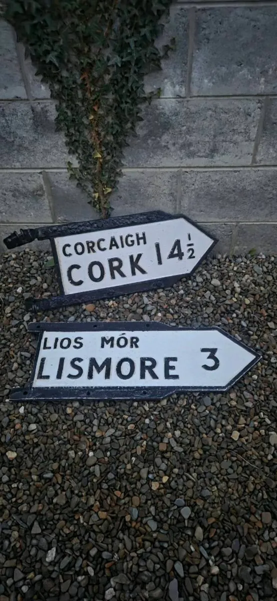 2 old  road signs FOR SALE in good condition - Image 1