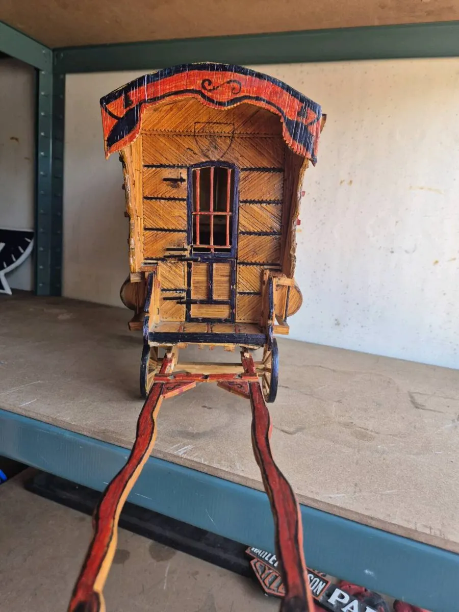 Gypsy wagon - Image 2