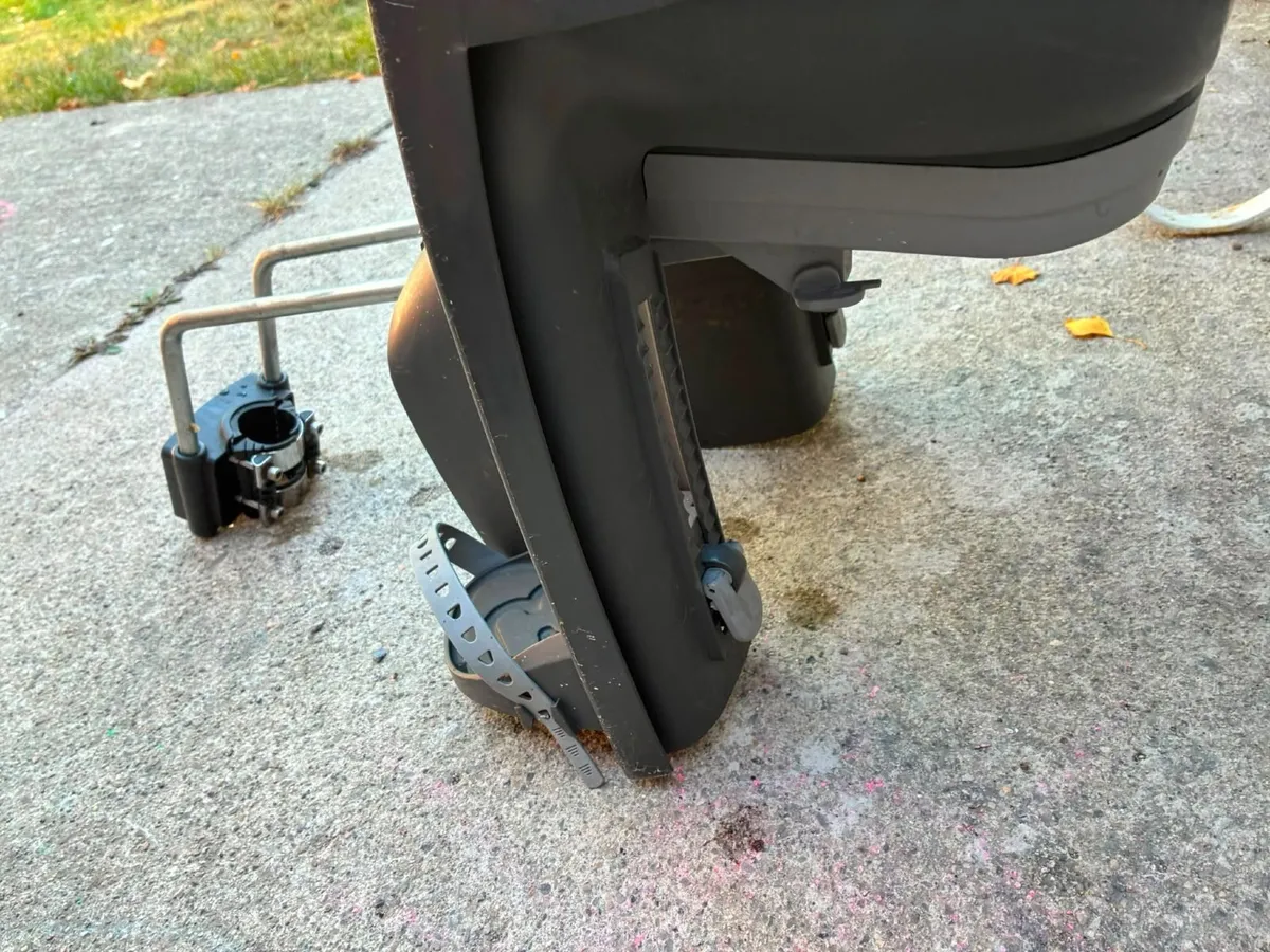 Child's bike seat - Image 2