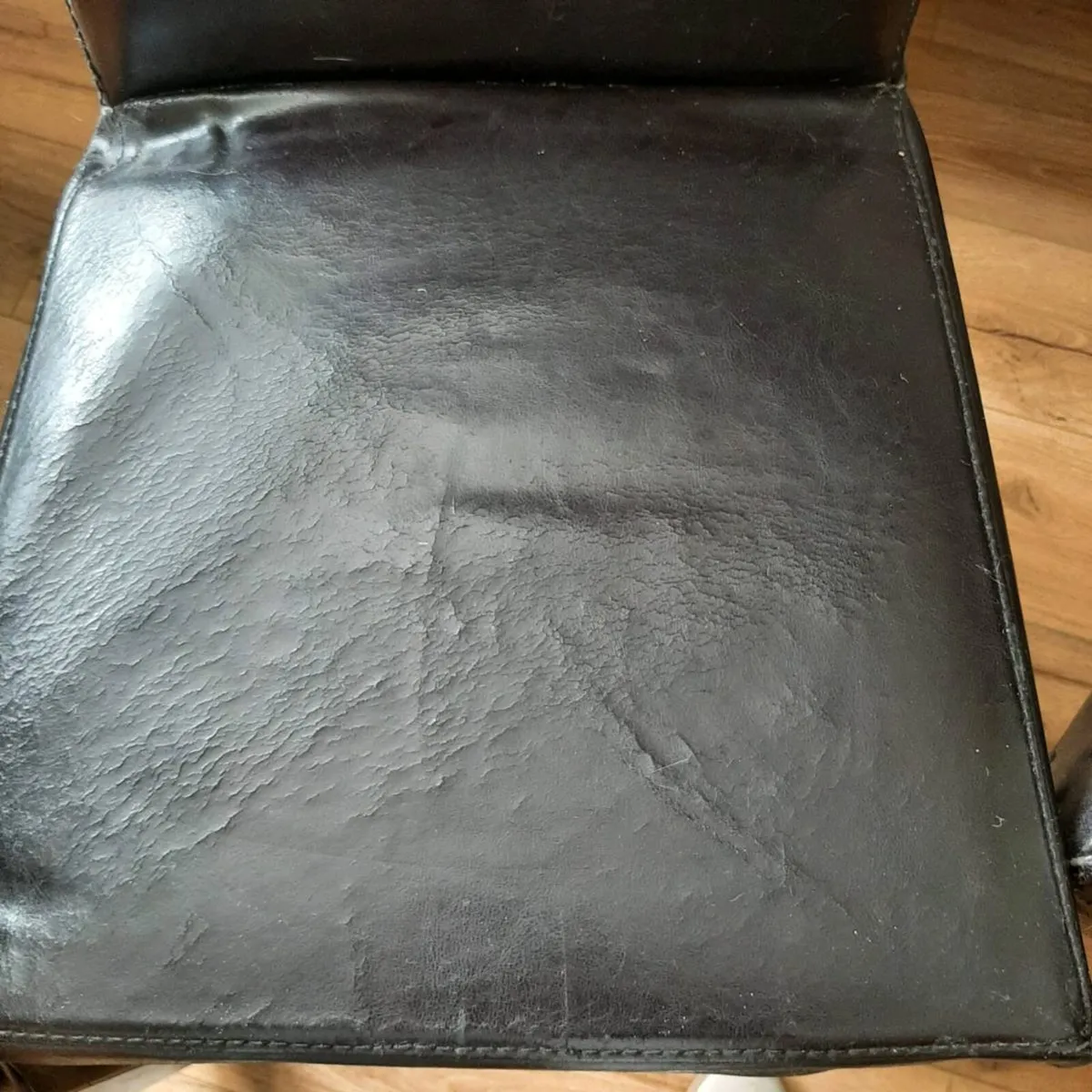 Dining chairs - Image 3