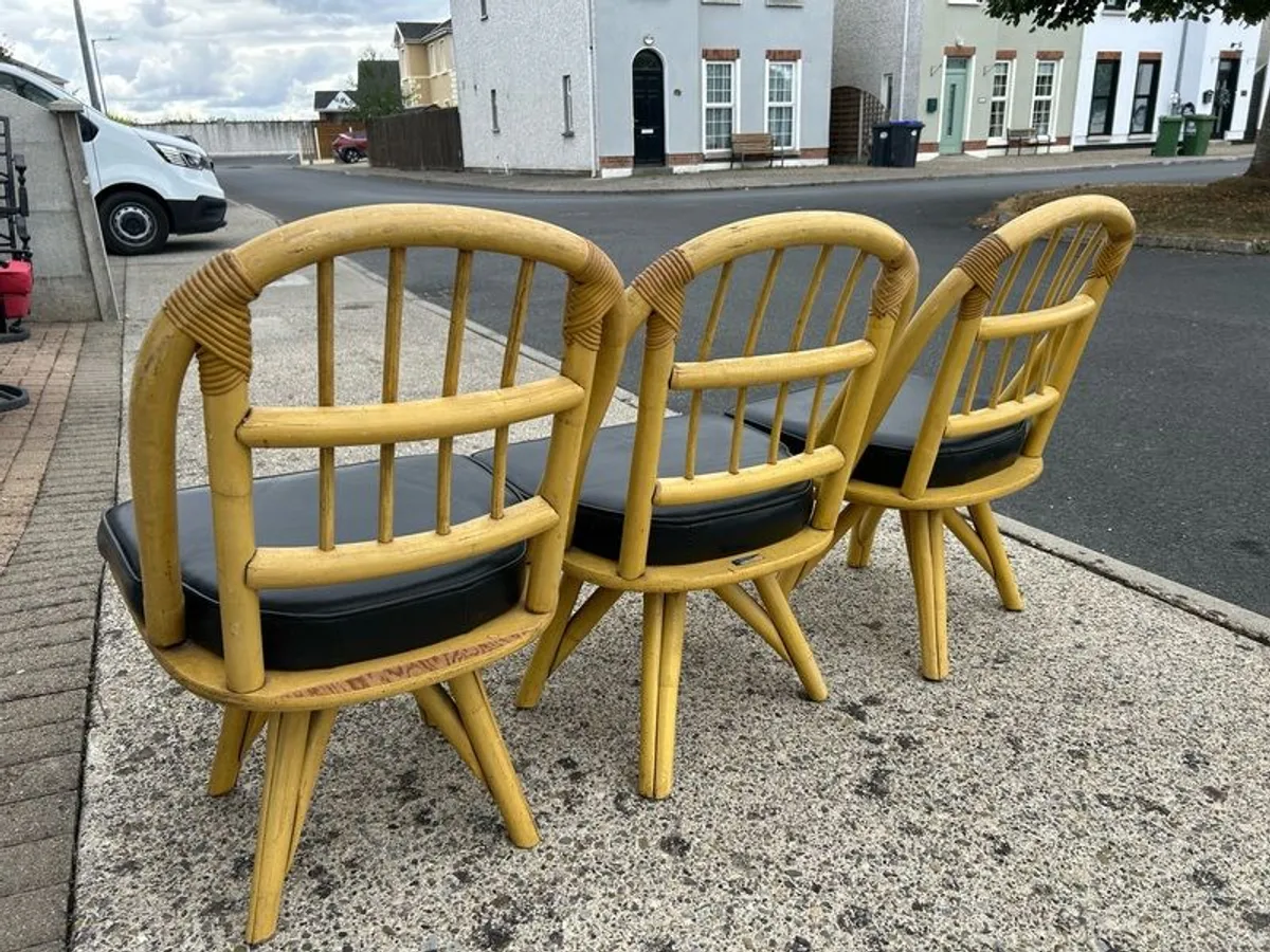Chairs - Image 3