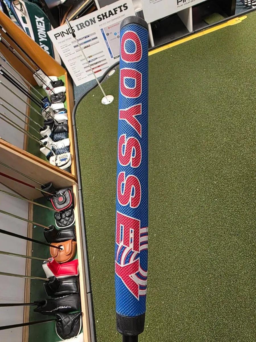 Odyssey 2-Ball Triple Track Putter - Image 4
