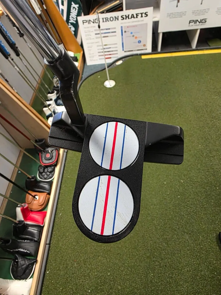 Odyssey 2-Ball Triple Track Putter - Image 2