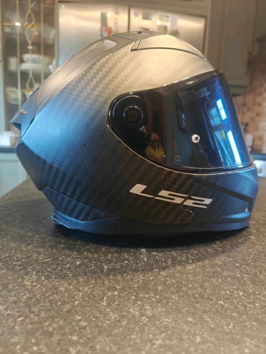 LS2 Carbon Fibre Helmet - Image 1