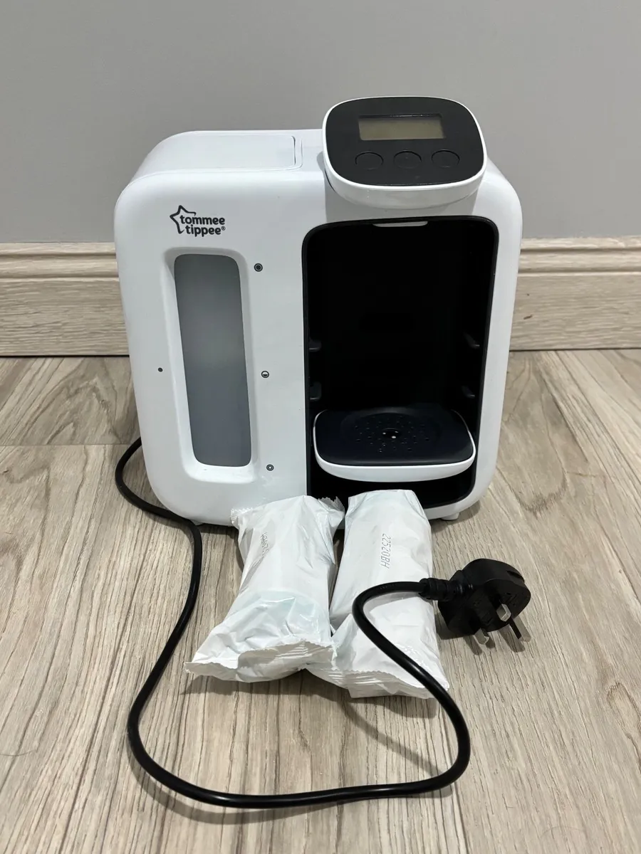 Tommee Tippee Bottle prep machine + filters - Image 1