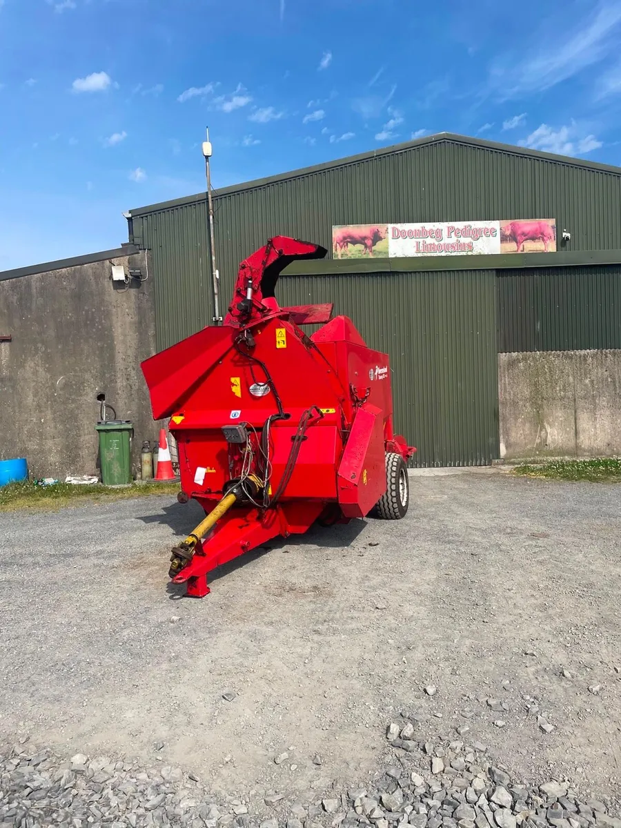 Straw and silage blower - Image 2
