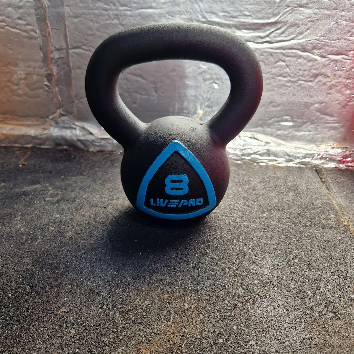 Brand New Cast Iron Kettlebells (4/6/8/10kg) - Image 2
