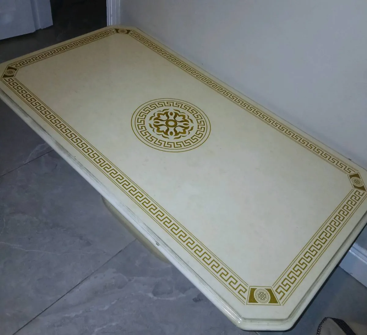 Coffee  table - Image 2