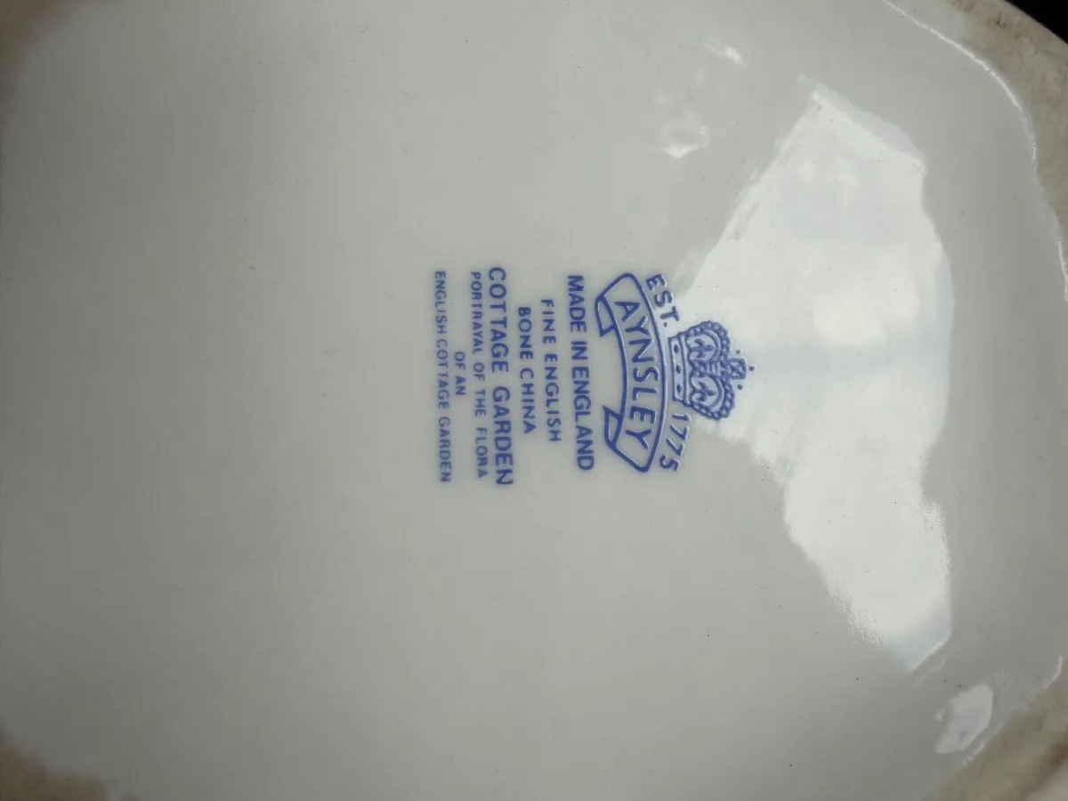 Aynsley china sweet jar - Image 2