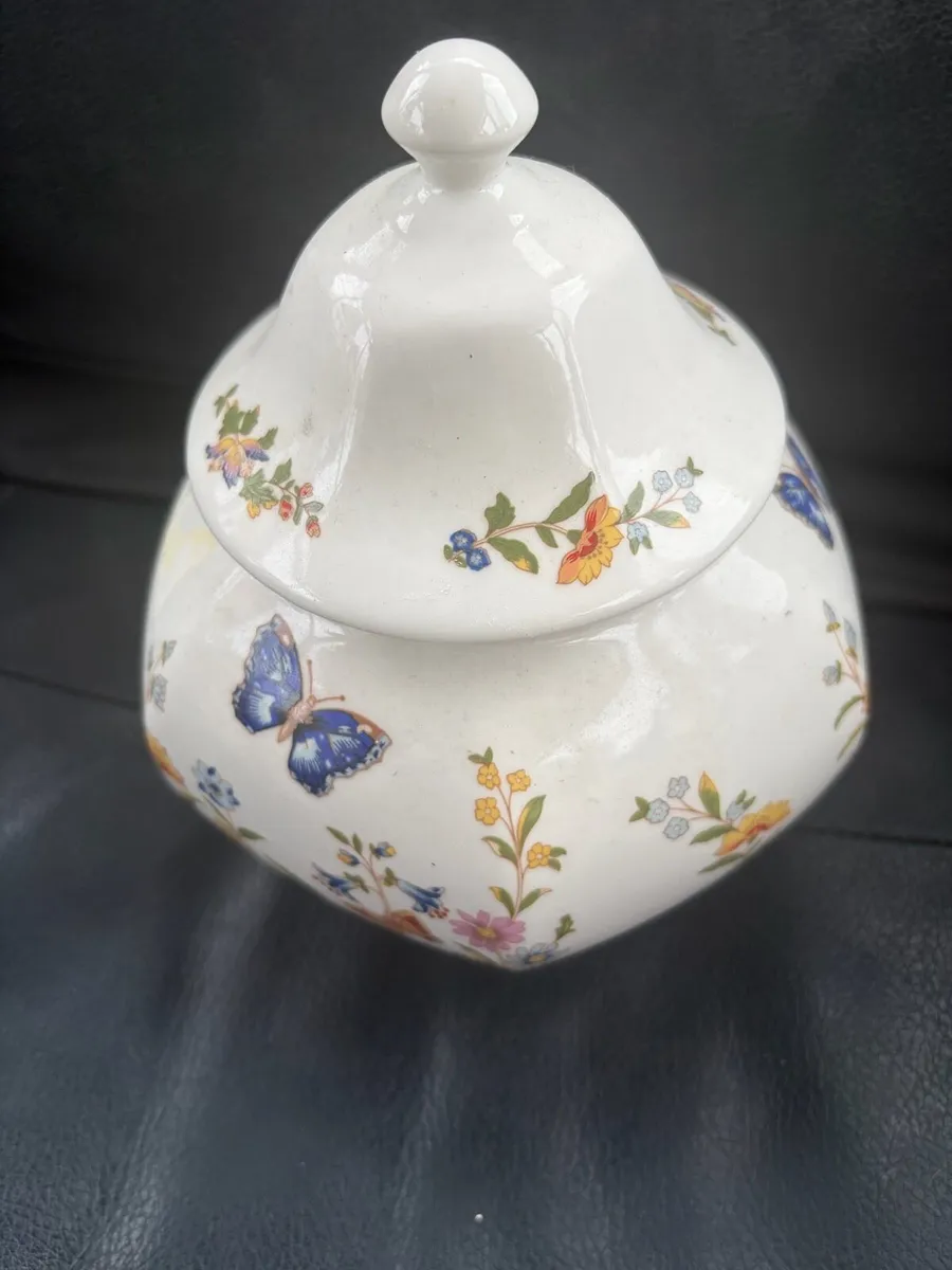 Aynsley china sweet jar - Image 1