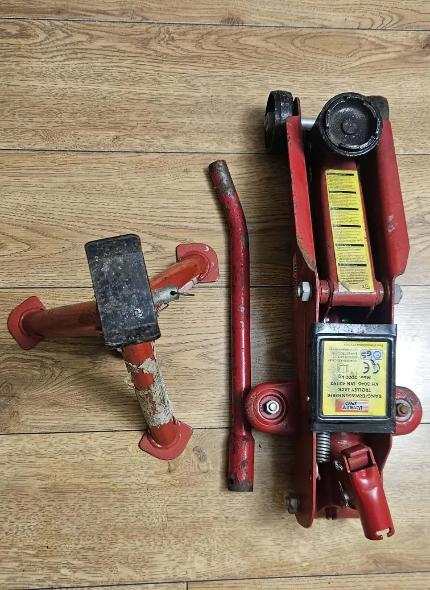 Ultimate Speed 2-Ton Hydraulic Trolley Jack & Stan - Image 1