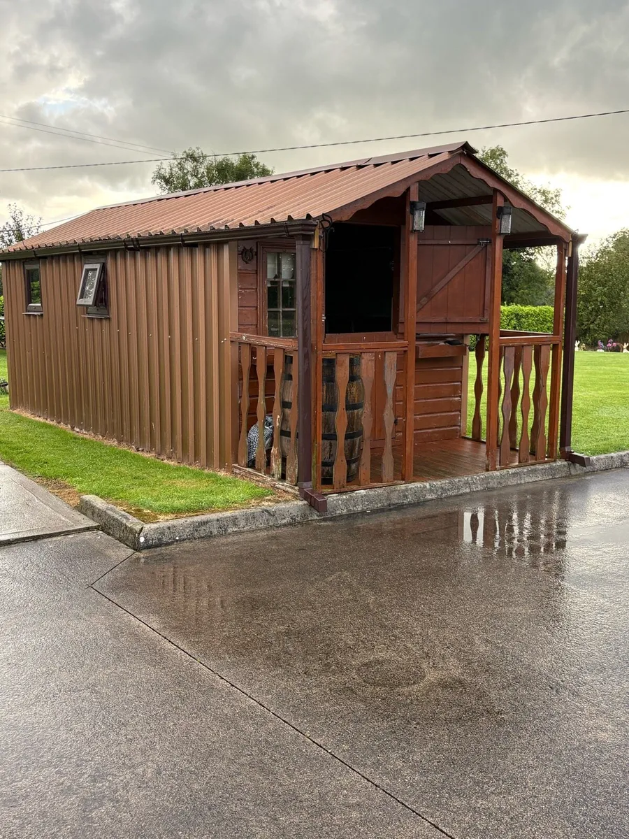 Garden shed 20ft by 8ft - Image 4