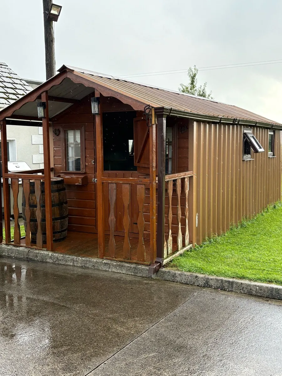 Garden shed 20ft by 8ft - Image 3