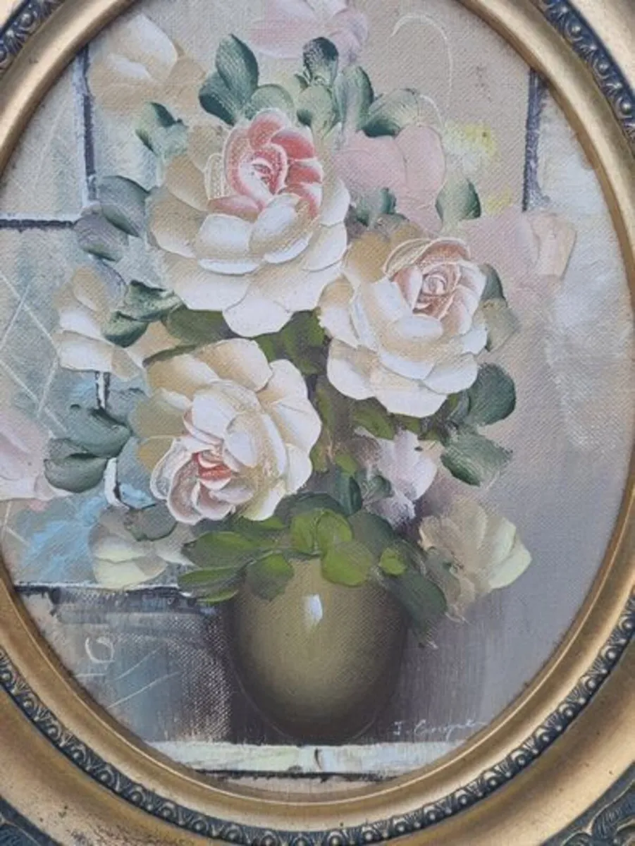 Oval oil painting depicting a still life with flow - Image 2