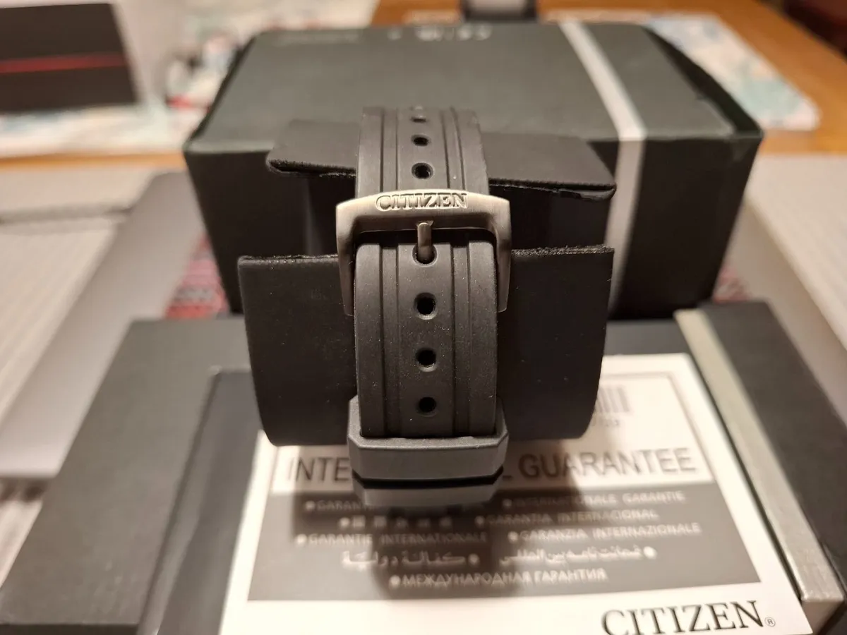 Citizen Promaster Titanium Diver's Watch - New - Image 4
