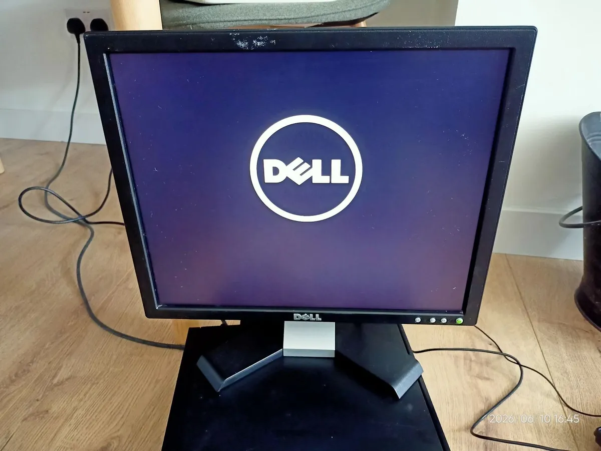 17" Dell Monitor for office or home - Image 1