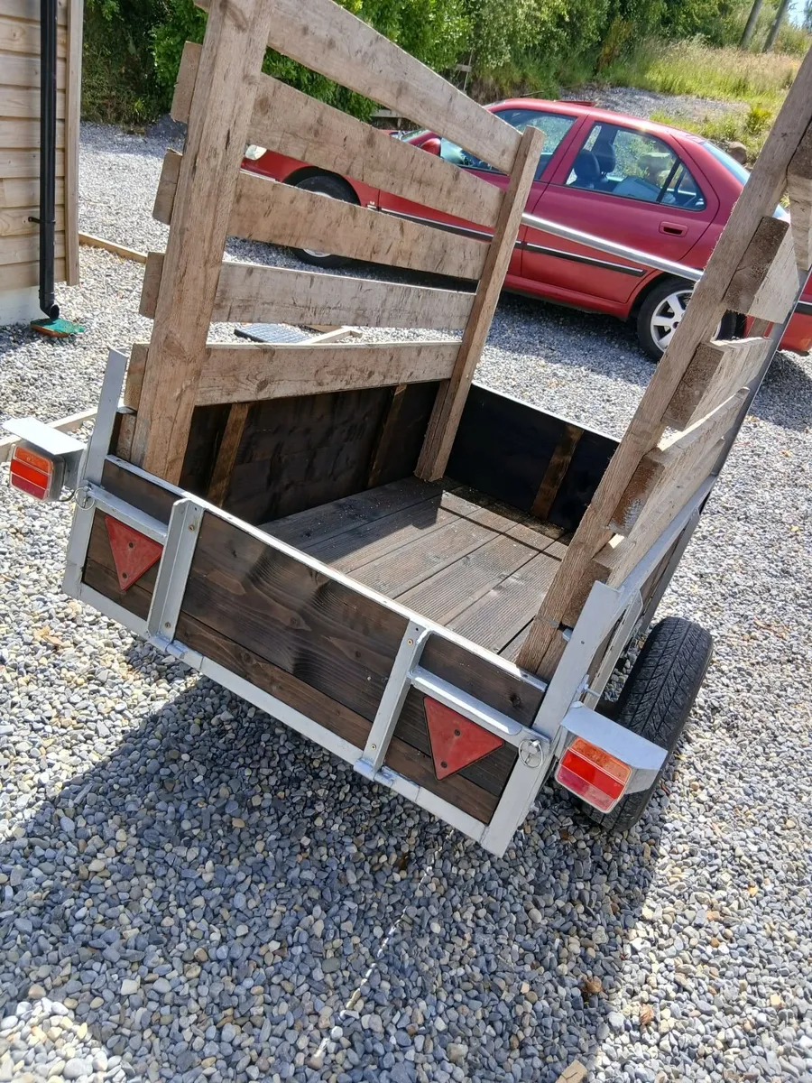 Car Trailer and Creels - Image 1