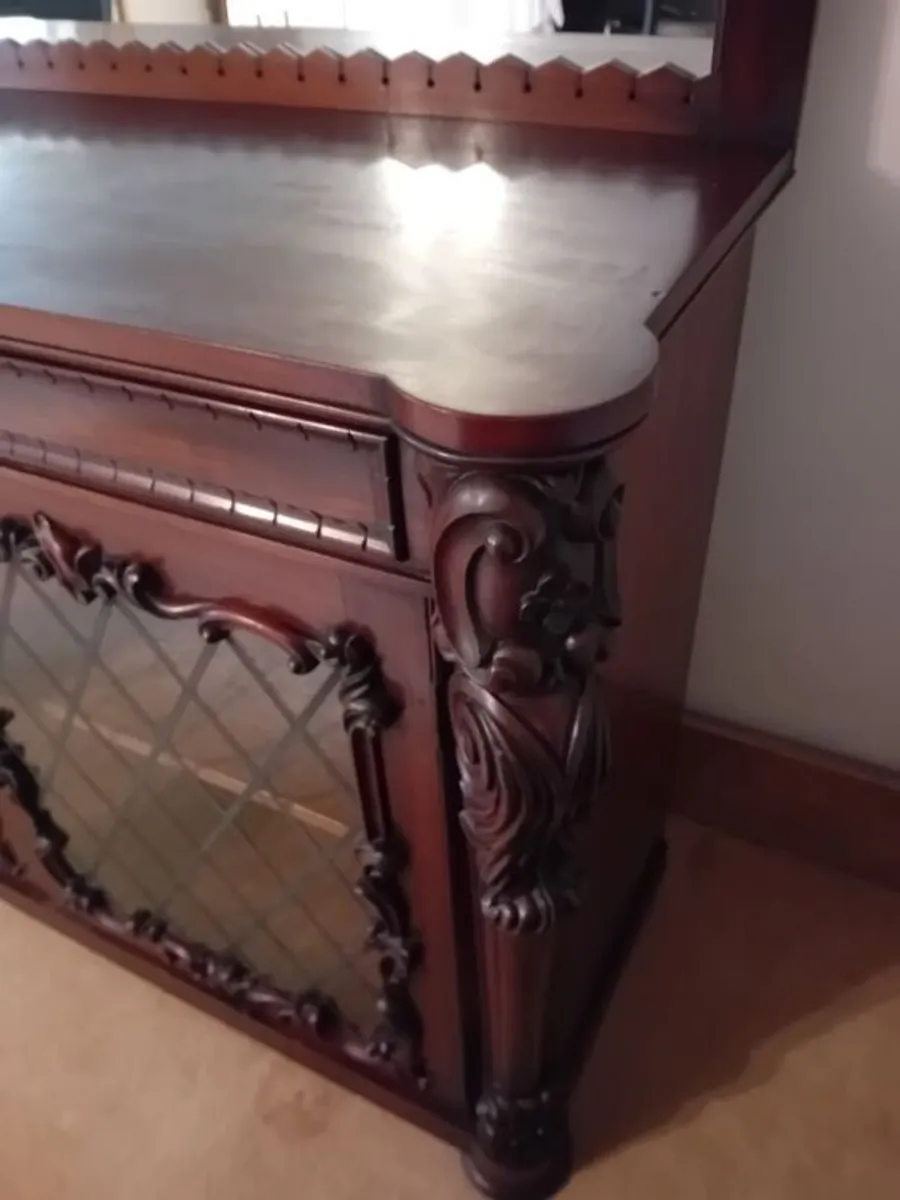 Beautiful Antique Mahogany Chiffonier Sideboard with Mirror & Display Cabinet - Image 1