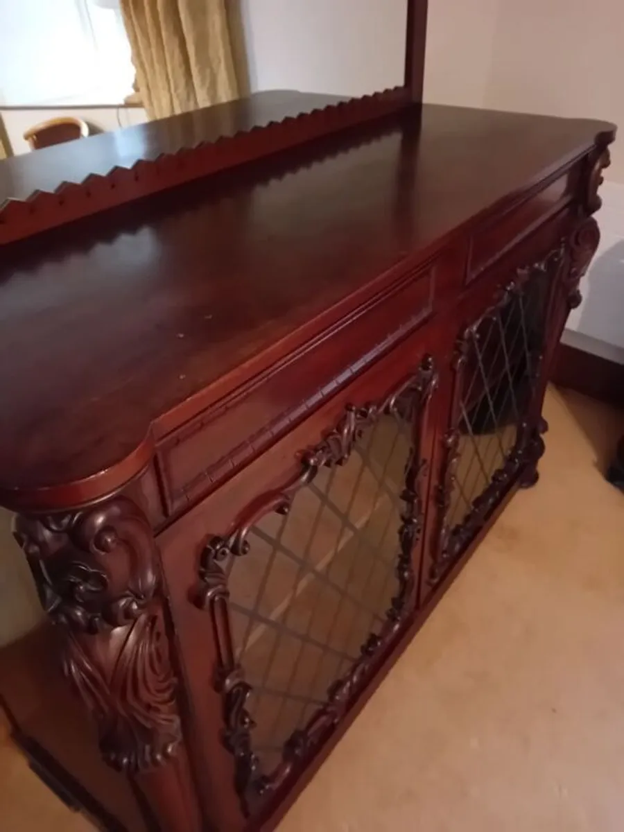 Beautiful Antique Mahogany Chiffonier Sideboard with Mirror & Display Cabinet - Image 2
