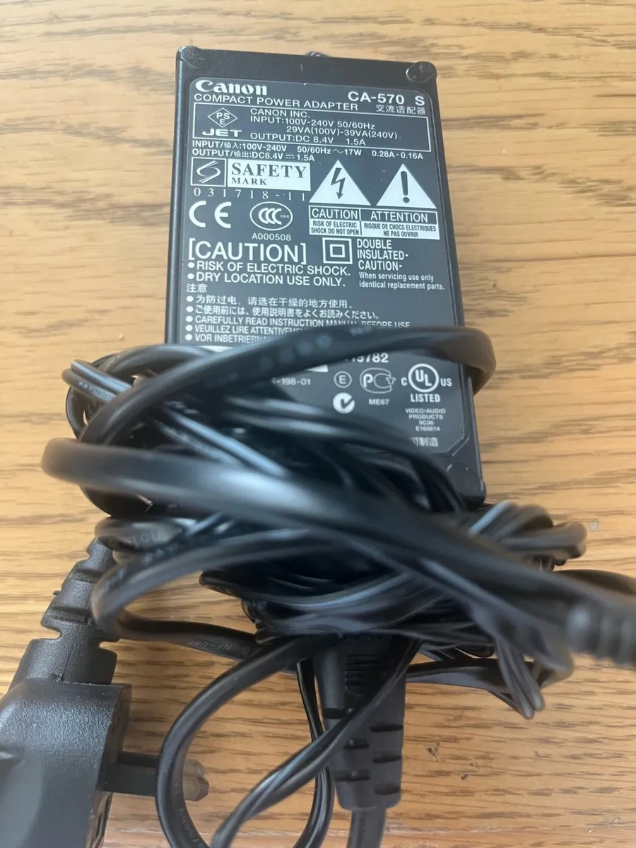 Canon MV880x Digital Camcorder - Image 4