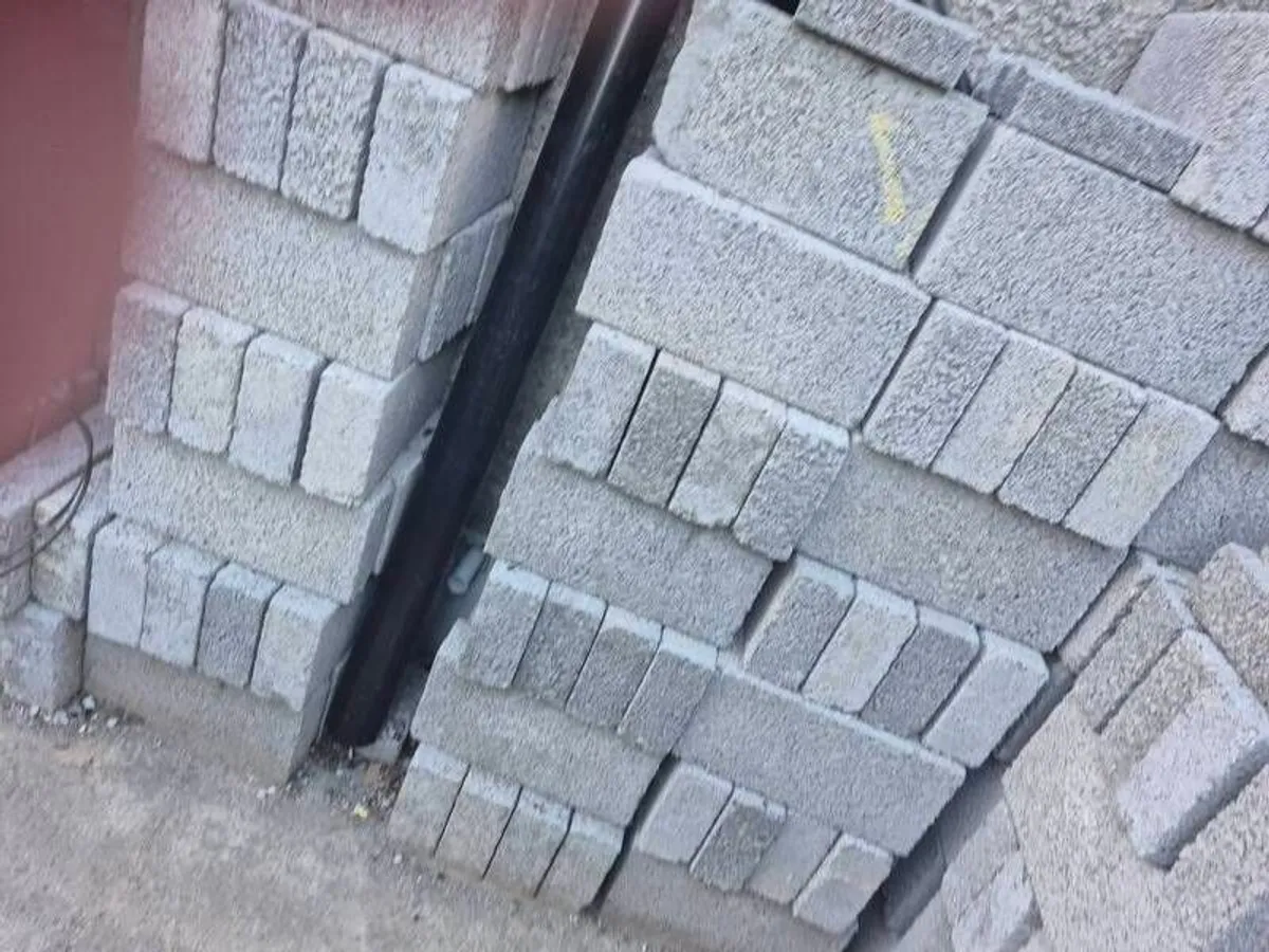 4" Concrete Blocks - Image 2