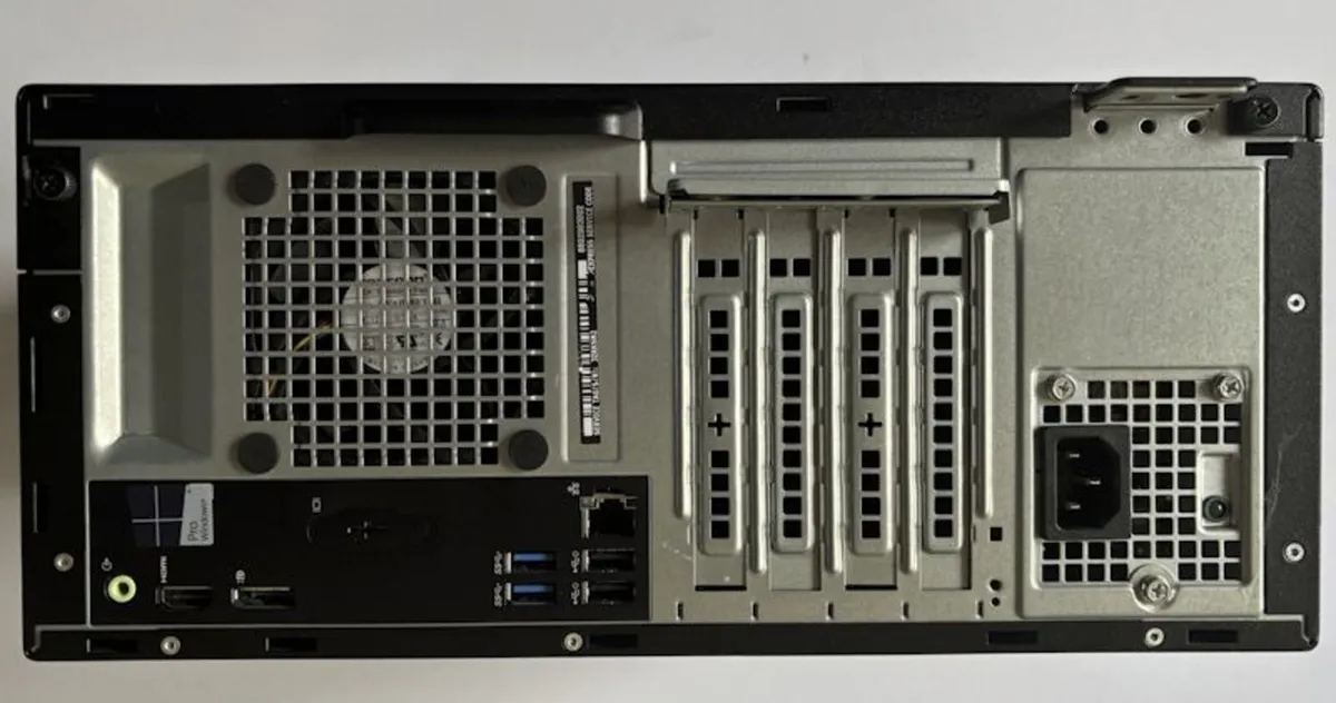 Dell Optiplex 3050 - Image 2
