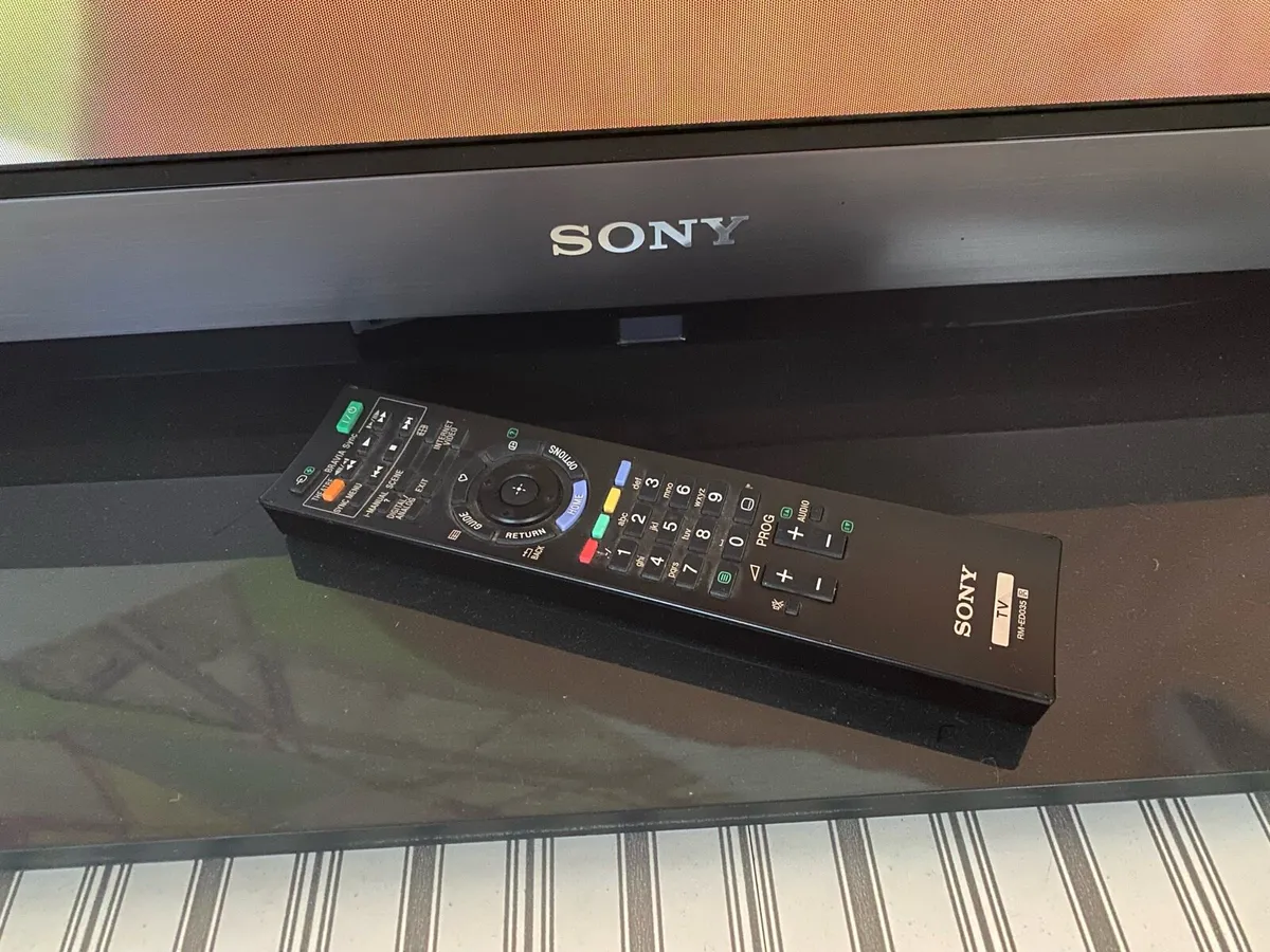 SONY TV 60 inch - Image 3