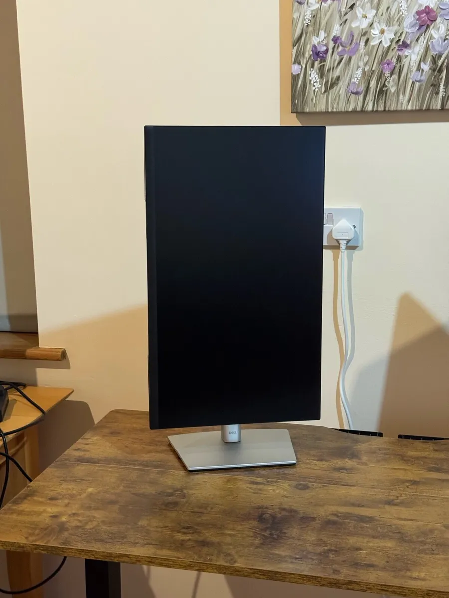 Dell P2422H 24” Full HD LED Monitor - Image 3