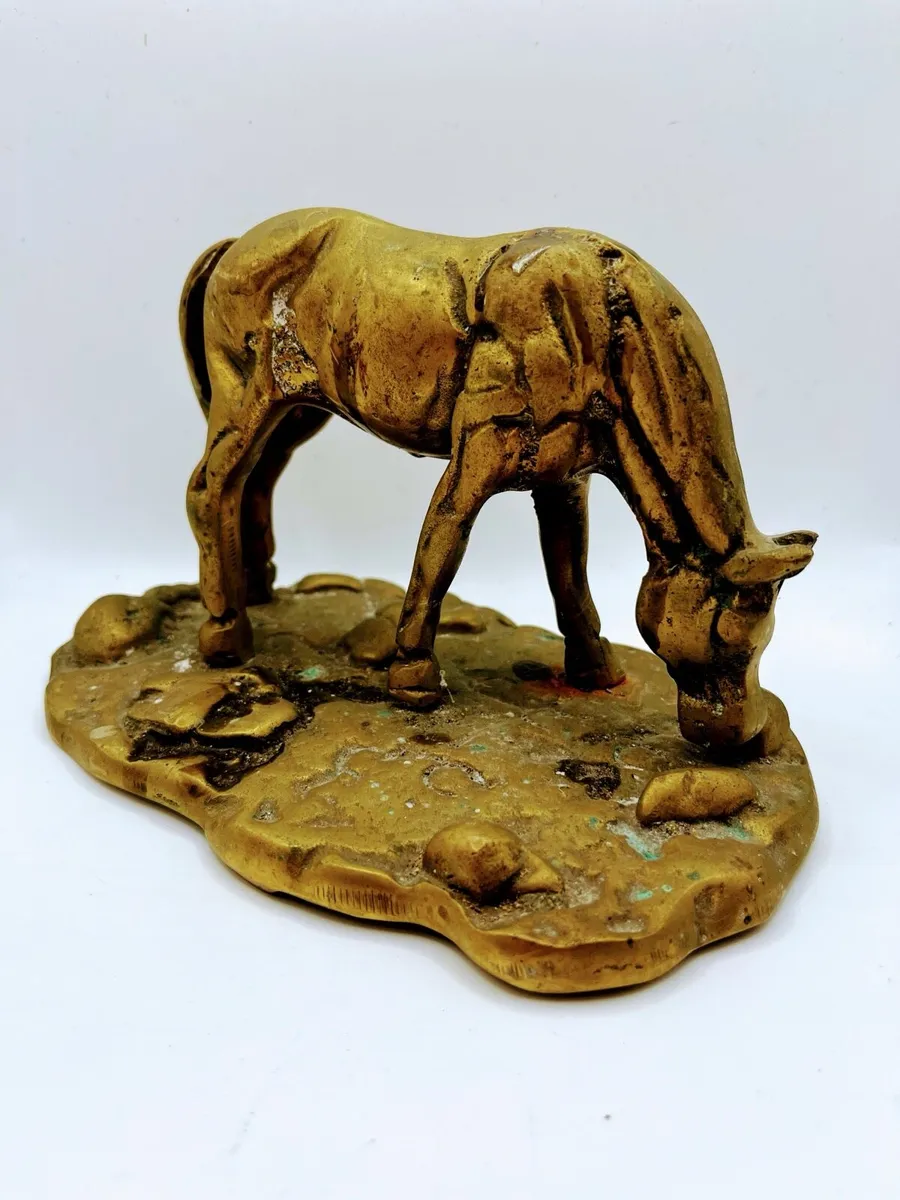 Vintage brass sculpture - Image 2