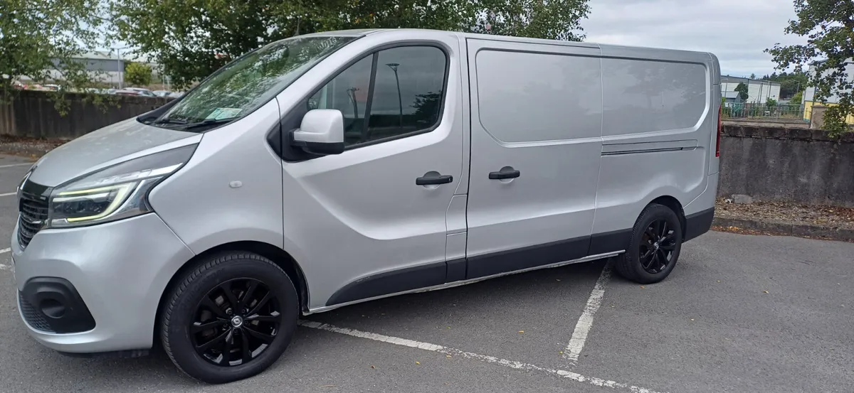 Renault Trafic 2020 NEW CVRT TEST +TAX - Image 3