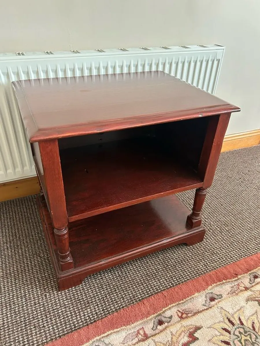 End Table/ Entertainment/Book shelf - Image 1