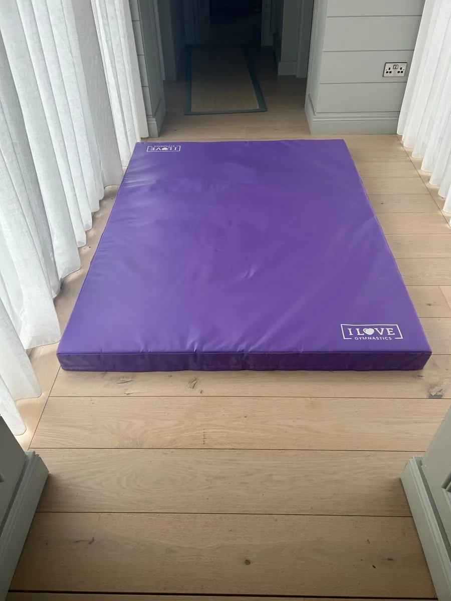 Gymnastic mat - Image 1