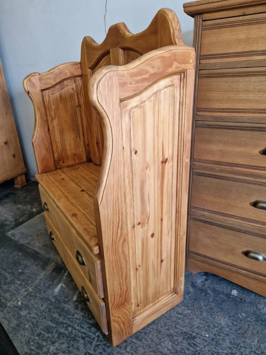 Reclaimed pine storage bench - Image 2