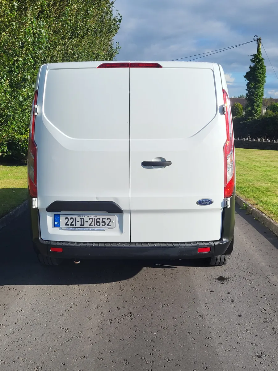 Ford Transit Custom 2022 - Image 3