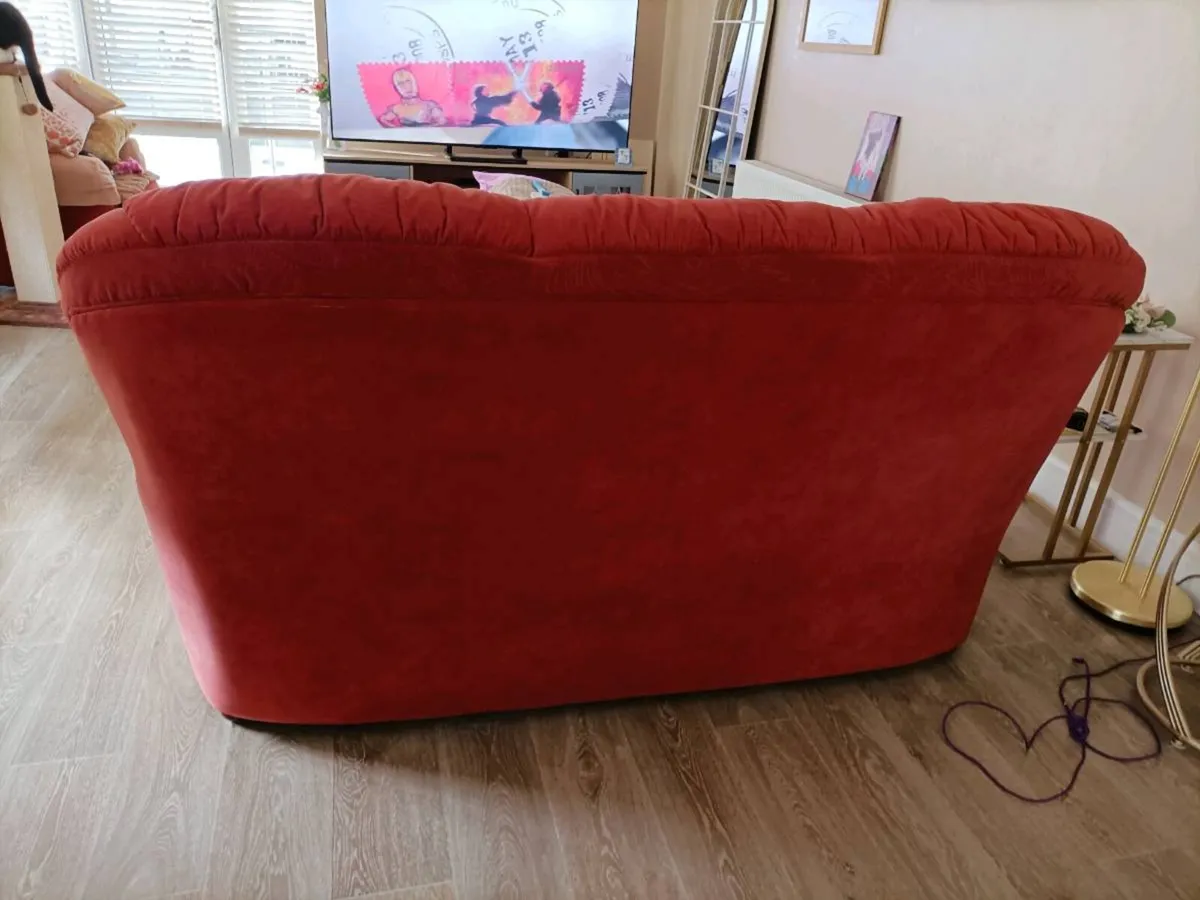 3 Seater + Armchair Traditional Sofa in Terracotta - Image 4