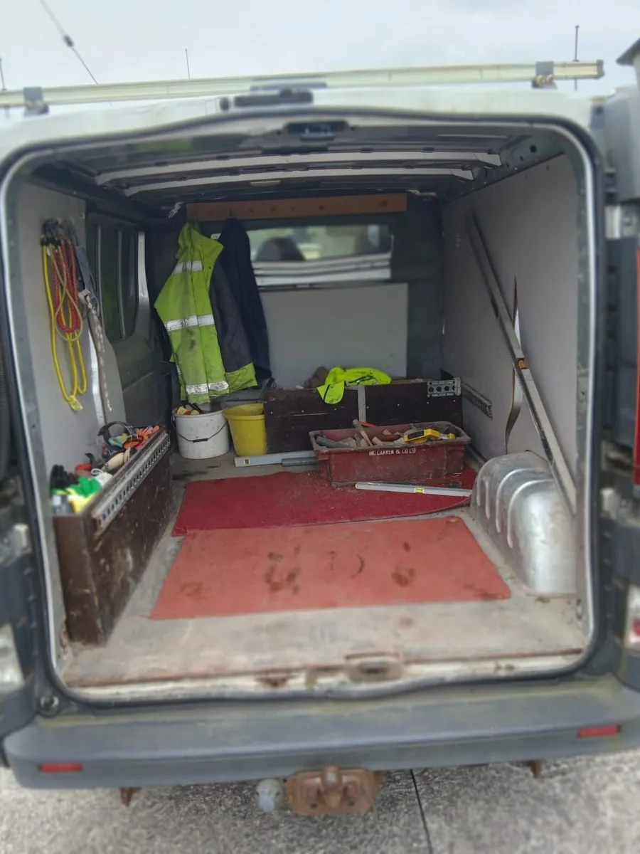 Opel Vivaro 2011 - Image 4