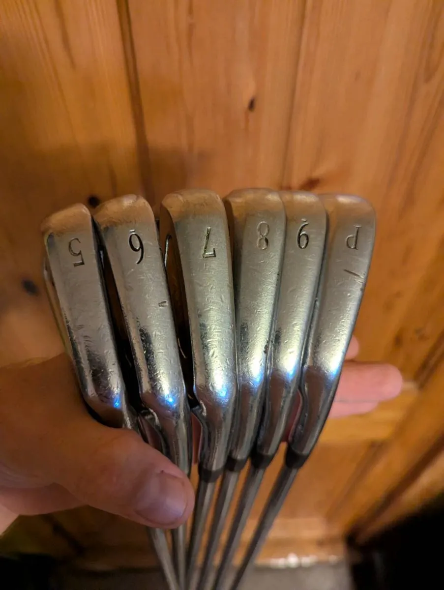 Mizuno MP-59 irons - Image 1