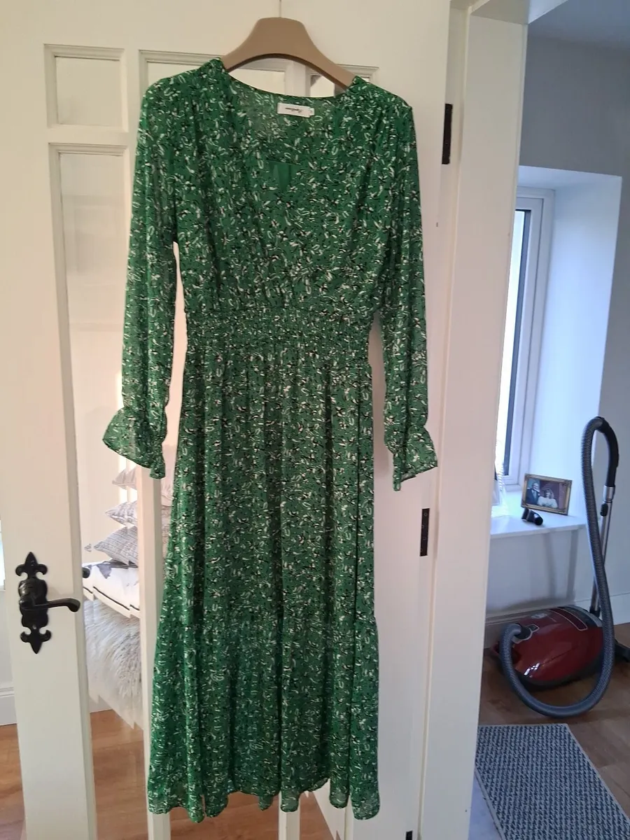 Ladies dressess - Image 3
