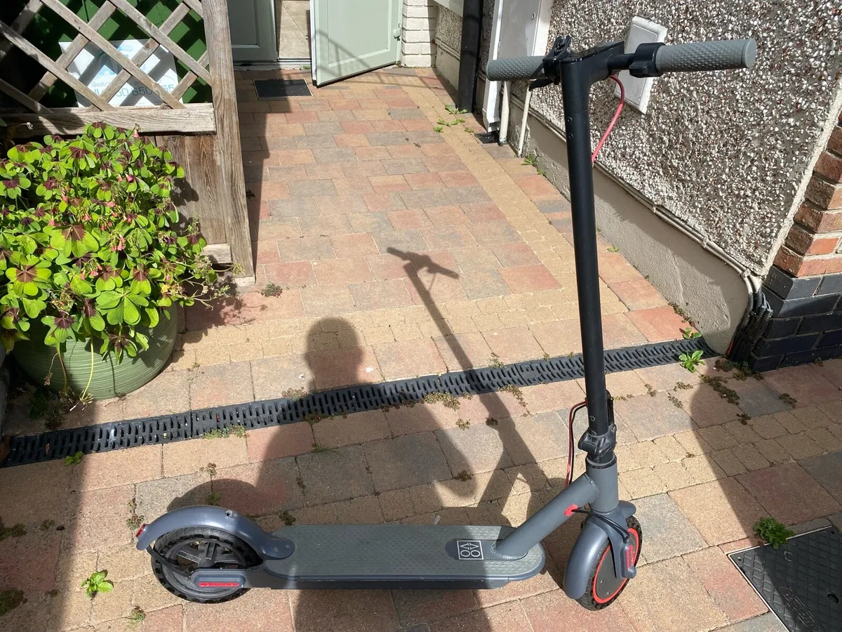 Electric scooter - Image 3
