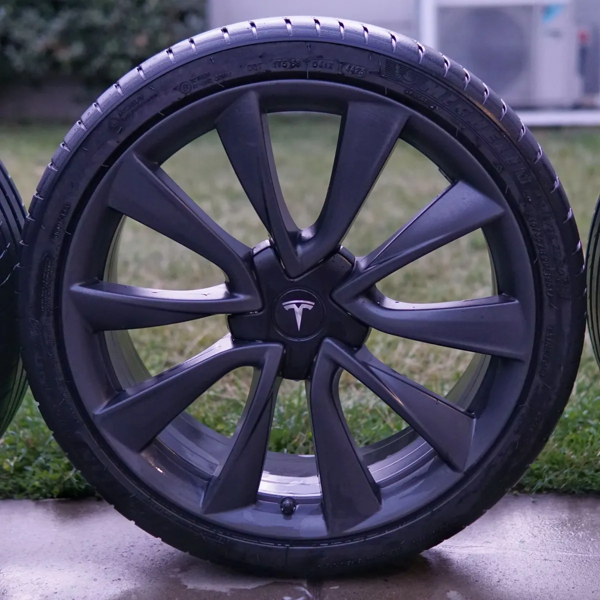 Tesla Model 3 Performance Wheels with PS4S Tyres - Image 2