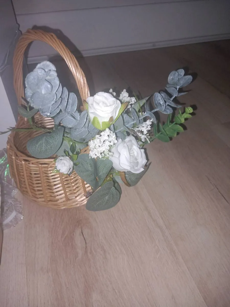 Wedding post box and baskets - Image 4