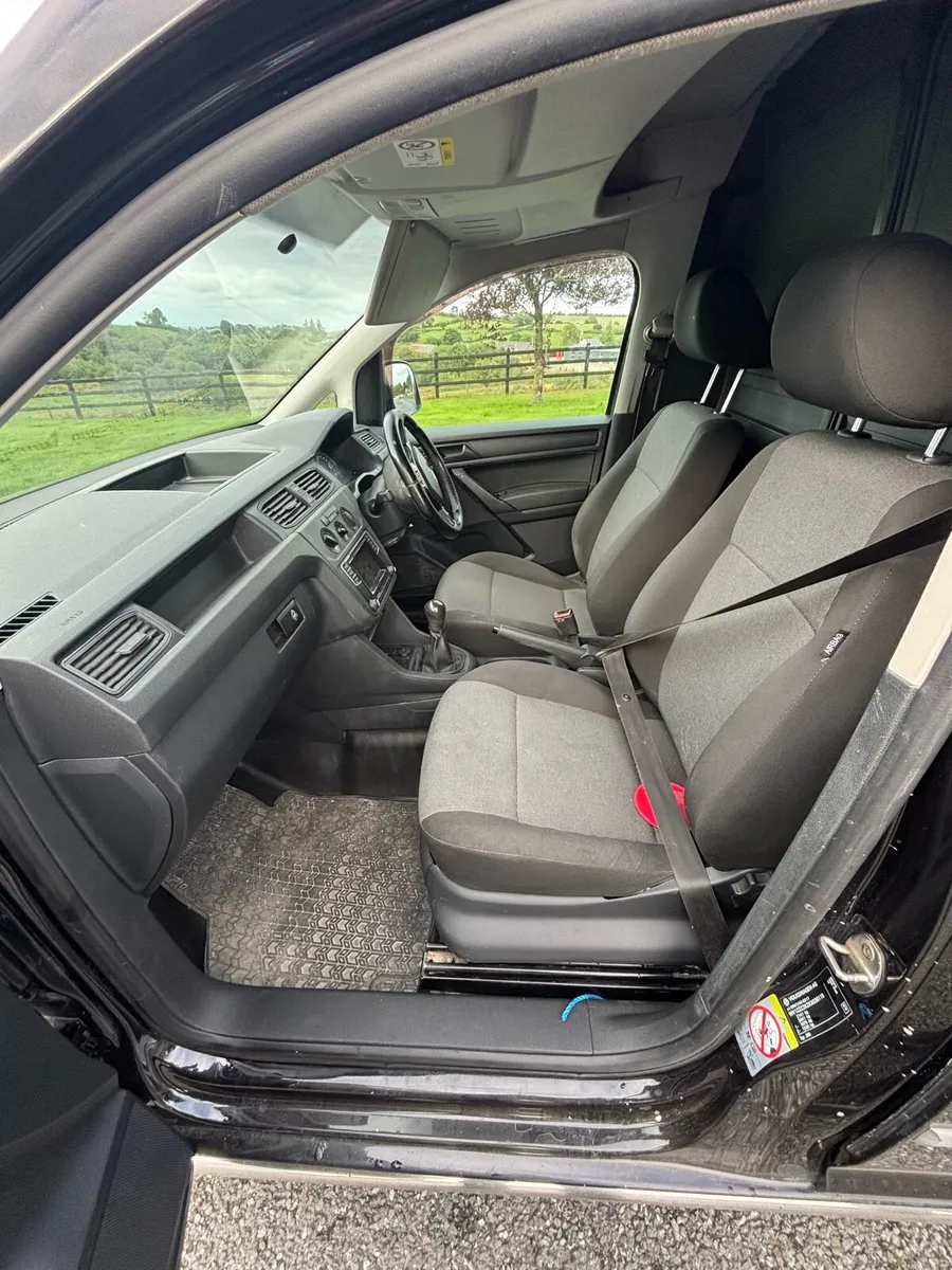VW Caddy - Image 3